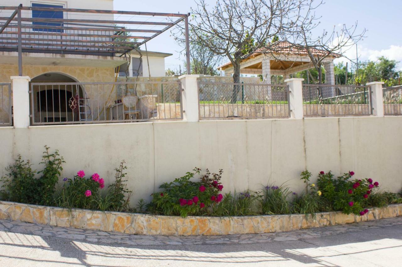 Villa Fig Zmijavci ภายนอก รูปภาพ